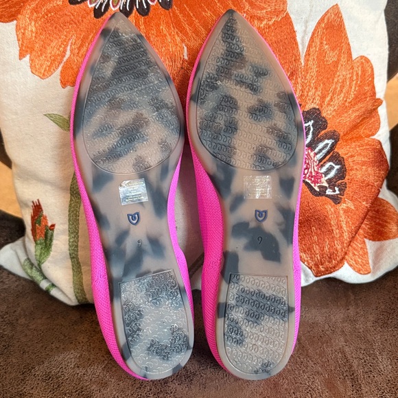 ROTHY’s POINT DRAGON FRUIT FLATS EUC $88 PRICE FIRM SIZE 9 - Picture 9 of 13